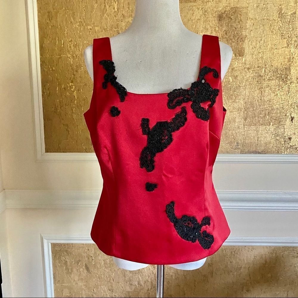 Sandra Darren embroidered sequins floral top 12